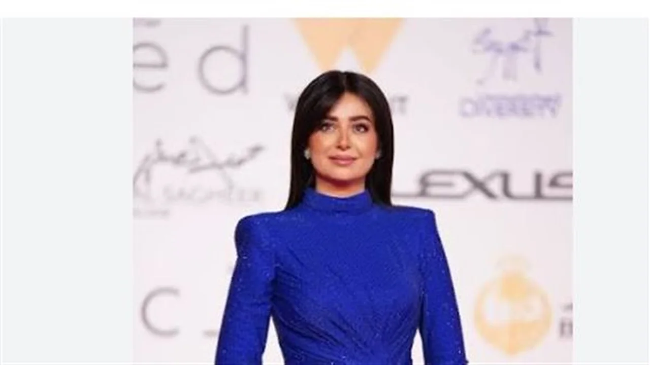 هبة مجدي: مسيرة فنية تشرق من الطفولة إلى قمة المسرح والدراما